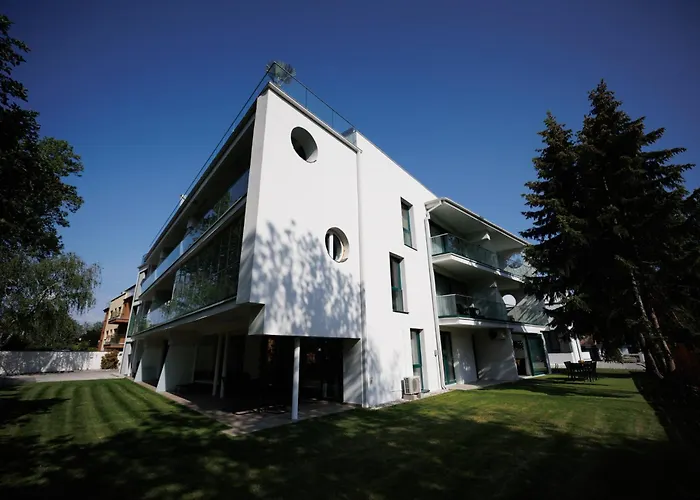 Villa Bauhaus Wellness Apartman 202