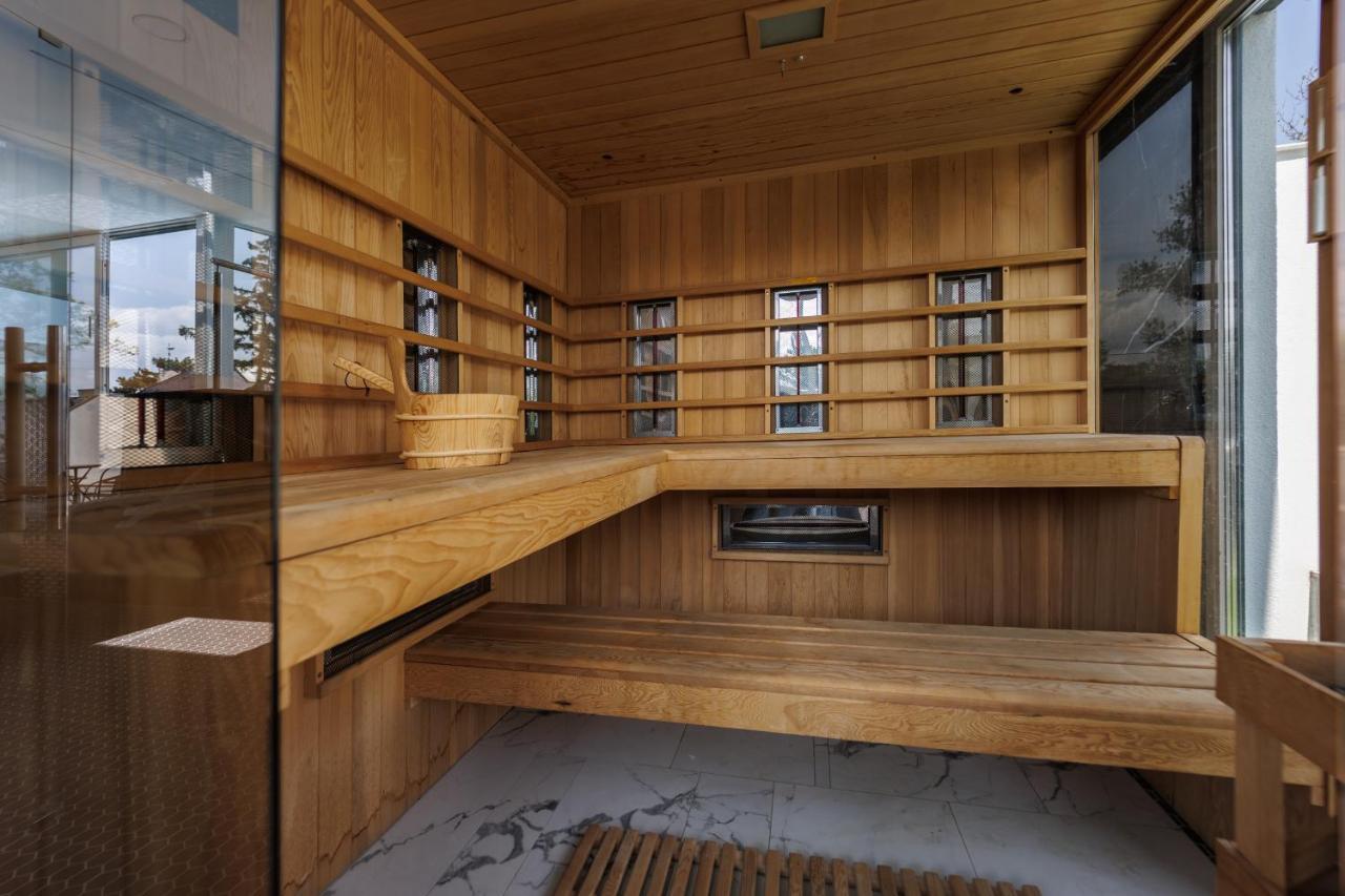 Bauhaus Wellness 202 Siofok