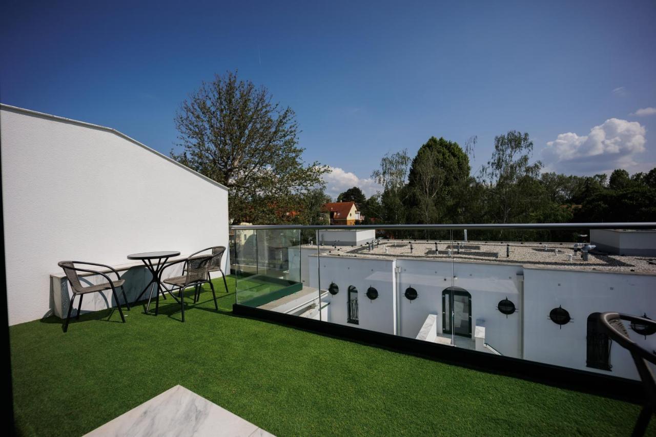 Bauhaus Wellness 202 Siofok